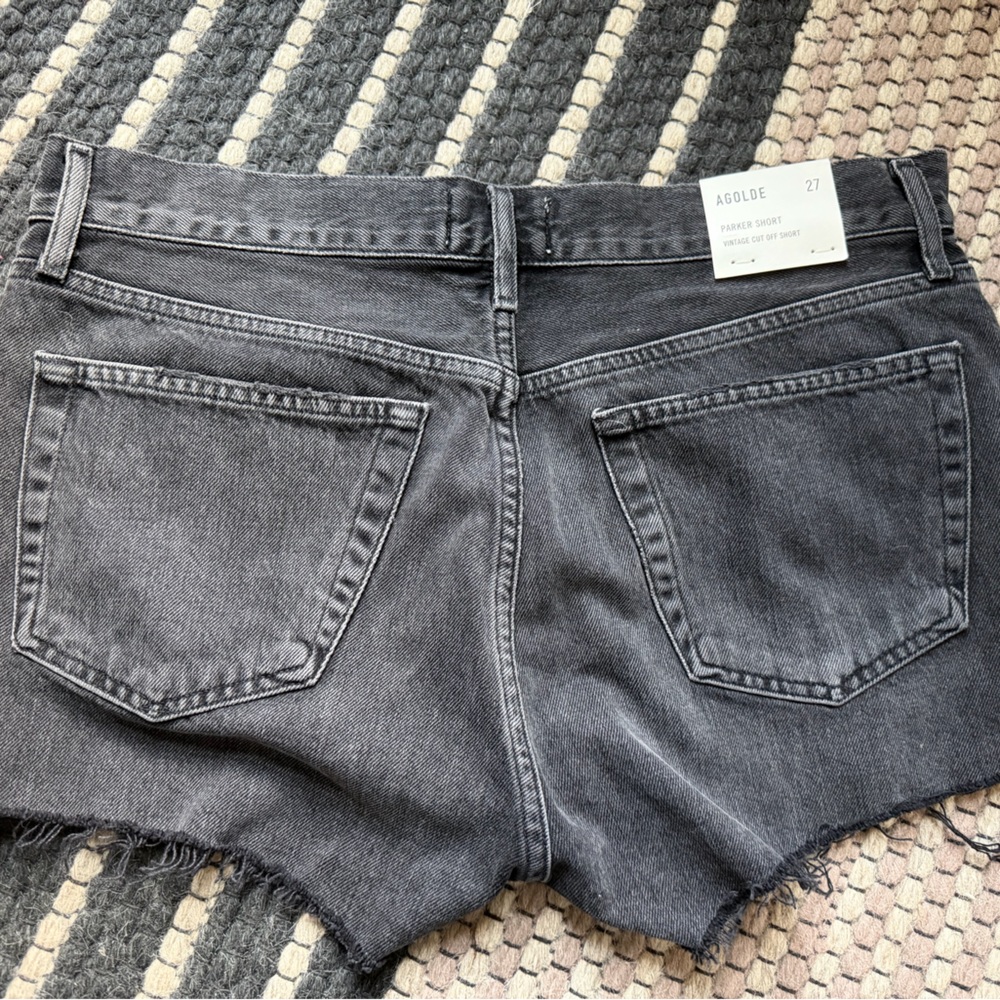 Agolde Parker Vintage Cut Off Short in Crash - Picture 2 of 2